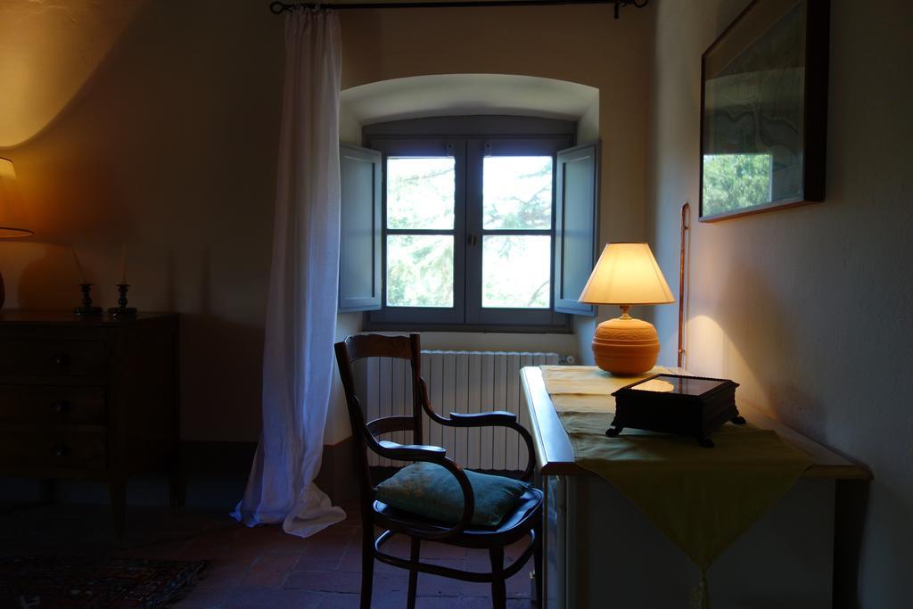 Bella Di Ceciliano Bed and Breakfast Arezzo Rum bild